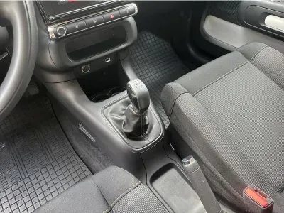 BEŻOWY HATCHBACK CITROEN C3 z 2023 r., BENZYNA, skrzynia biegów MANUALNA 83KM, zdjęcie 4 z 19