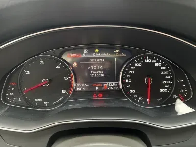 CZARNY KOMBI AUDI A6 z 2022 r., DIESEL, skrzynia biegów AUTOMATYCZNA 204KM, zdjęcie 12 z 19