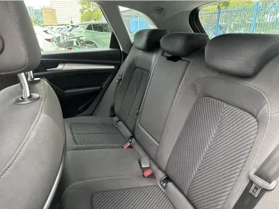 BIAŁY SUV AUDI Q5 z 2022 r., DIESEL, skrzynia biegów AUTOMATYCZNA 163KM, zdjęcie 13 z 19