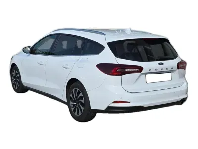 BIAŁY KOMBI FORD FOCUS z 2023 r., BENZYNA, skrzynia biegów MANUALNA 92KM, zdjęcie 21 z 23