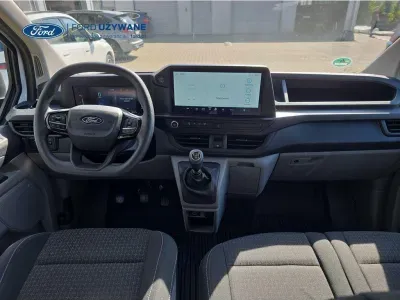 BIAŁY VAN FORD TRANSIT CUSTOM z 2024 r., DIESEL, skrzynia biegów MANUALNA 100KM, zdjęcie 18 z 24