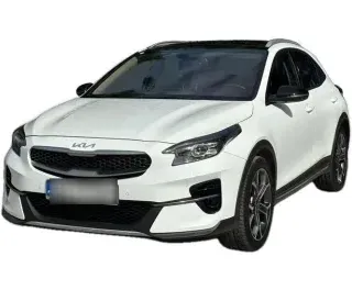 BIAŁY SUV KIA XCEED z 2022 r., BENZYNA, skrzynia biegów AUTOMATYCZNA 160KM, zdjęcie główne