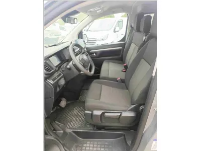 SREBRNY HATCHBACK CITROEN SPACETOURERXL z 2025 r., DIESEL, skrzynia biegów AUTOMATYCZNA 177KM, zdjęcie 7 z 8