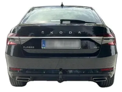 CZARNY HATCHBACK SKODA SUPERB z 2023 r., BENZYNA, skrzynia biegów AUTOMATYCZNA 280KM, zdjęcie 14 z 19