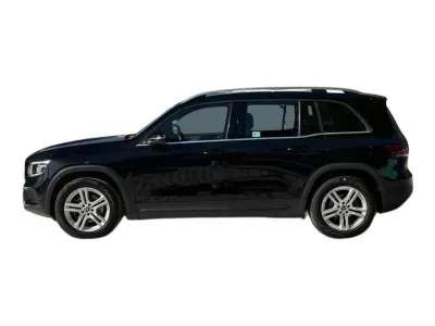 CZARNY SUV MERCEDES CLASE GLB z 2022 r., BENZYNA, skrzynia biegów AUTOMATYCZNA 163KM, zdjęcie 2 z 18