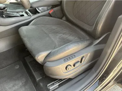 CZARNY SUV SKODA KODIAQ z 2023 r., DIESEL, skrzynia biegów AUTOMATYCZNA 150KM, zdjęcie 4 z 19