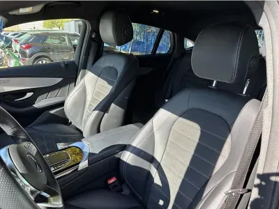 CZARNY SUV MERCEDES CLASE GLC z 2022 r., BENZYNA, skrzynia biegów AUTOMATYCZNA 211KM, zdjęcie 19 z 19