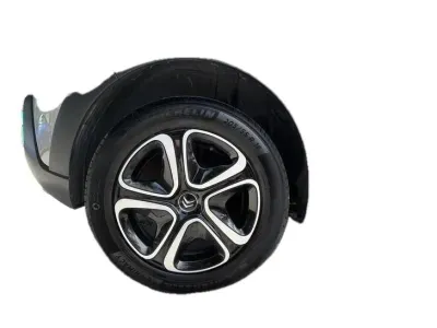 BEŻOWY HATCHBACK CITROEN C3 z 2023 r., BENZYNA, skrzynia biegów MANUALNA 83KM, zdjęcie 14 z 19