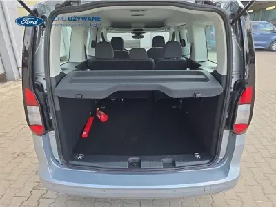 SREBRNY VAN FORD TOURNEO CONNECT z 2025 r., BENZYNA, skrzynia biegów MANUALNA 85KM, zdjęcie 17 z 25
