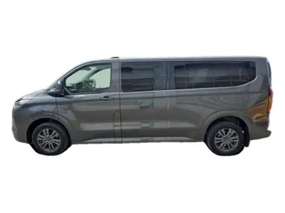 SREBRNY VAN FORD TOURNEO CUSTOM z 2025 r., HYBRYDA/BENZYNA, skrzynia biegów AUTOMATYCZNA 171KM, zdjęcie 24 z 24