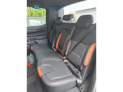 SZARY SUV FORD RANGER z 2024 r., BENZYNA, skrzynia biegów AUTOMATYCZNA 215KM, zdjęcie 5 z 33