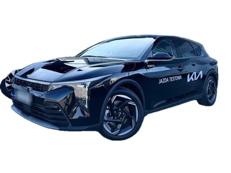 CZARNY HATCHBACK KIA K4 z 2025 r., BENZYNA, skrzynia biegów AUTOMATYCZNA 110KM, zdjęcie główne