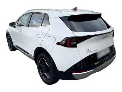 BIAŁY SUV KIA SPORTAGE z 2025 r., BENZYNA, skrzynia biegów AUTOMATYCZNA 110KM, zdjęcie 15 z 23