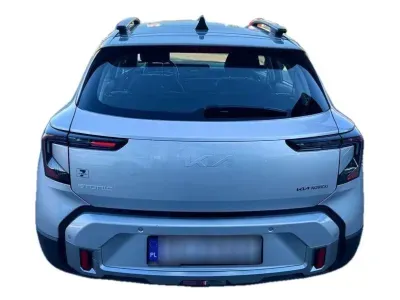SREBRNY SUV KIA STONIC z 2026 r., BENZYNA, skrzynia biegów MANUALNA 74KM, zdjęcie 6 z 21