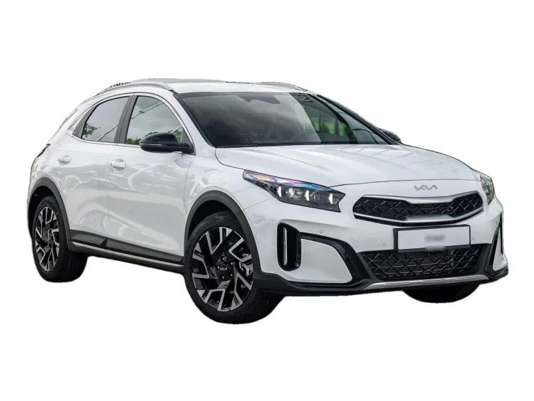 BIAŁY CROSSOVER KIA XCEED z 2026 r., BENZYNA, skrzynia biegów AUTOMATYCZNA 150KM, zdjęcie główne