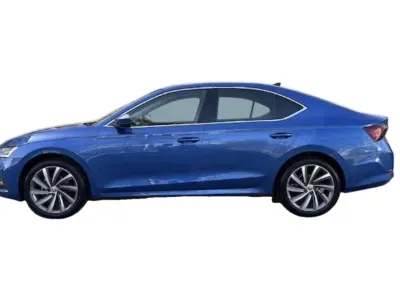 NIEBIESKI SEDAN SKODA OCTAVIA LIM. z 2023 r., BENZYNA, skrzynia biegów MANUALNA 150KM, zdjęcie 12 z 20