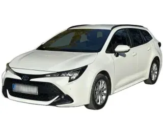BIAŁY KOMBI TOYOTA COROLLA z 2023 r., HYBRYDA/BENZYNA, skrzynia biegów AUTOMATYCZNA 140KM, zdjęcie główne