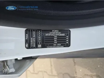 SREBRNY KOMBI FORD FOCUS z 2023 r., BENZYNA, skrzynia biegów MANUALNA 92KM, zdjęcie 11 z 20