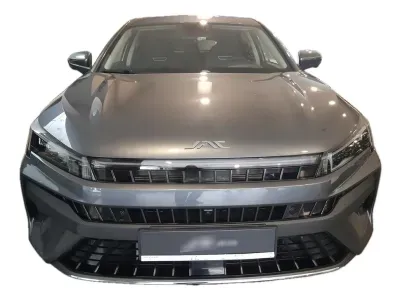SZARY SEDAN JAC J7 PLUS z 2026 r., BENZYNA, skrzynia biegów AUTOMATYCZNA 136KM, zdjęcie 6 z 9