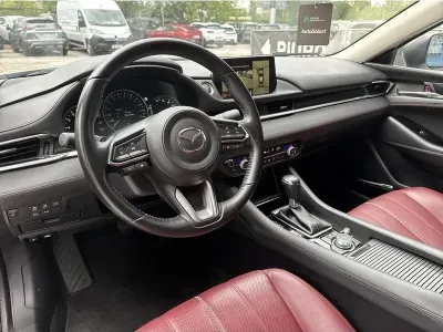 BIAŁY SEDAN MAZDA 6 z 2023 r., BENZYNA, skrzynia biegów AUTOMATYCZNA 194KM, zdjęcie 17 z 18
