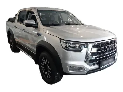 SREBRNY INNE JAC T8 PRO z 2026 r., DIESEL, skrzynia biegów MANUALNA 136KM, zdjęcie 8 z 10