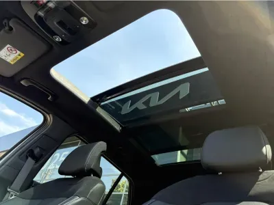 SREBRNY SUV KIA SPORTAGE z 2026 r., BENZYNA, skrzynia biegów AUTOMATYCZNA 150KM, zdjęcie 4 z 20