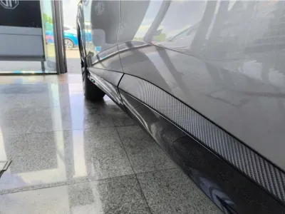 SREBRNY SUV MG HS HYBRID+ z 2026 r., HYBRYDA/BENZYNA, skrzynia biegów AUTOMATYCZNA 224KM, zdjęcie 13 z 16