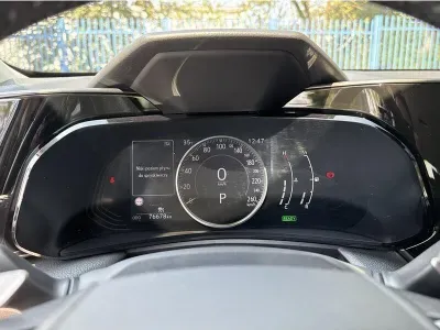 BIAŁY SUV LEXUS NX z 2022 r., HYBRYDA/BENZYNA, skrzynia biegów AUTOMATYCZNA 242KM, zdjęcie 17 z 19