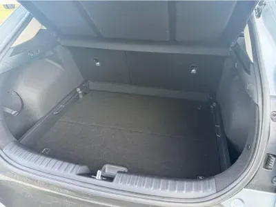 SREBRNY SUV KIA XCEED z 2026 r., BENZYNA, skrzynia biegów AUTOMATYCZNA 110KM, zdjęcie 16 z 22