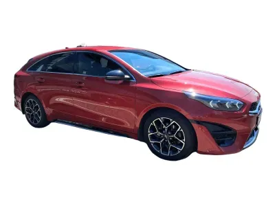 CZERWONY KOMBI KIA PROCEED z 2024 r., BENZYNA, skrzynia biegów AUTOMATYCZNA 140KM, zdjęcie 13 z 18
