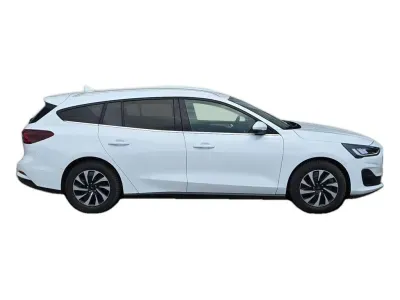 SREBRNY KOMBI FORD FOCUS z 2023 r., BENZYNA, skrzynia biegów MANUALNA 92KM, zdjęcie 20 z 20