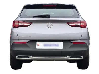 SZARY SUV OPEL GRANDLAND X z 2021 r., BENZYNA, skrzynia biegów AUTOMATYCZNA 130KM, zdjęcie 2 z 20