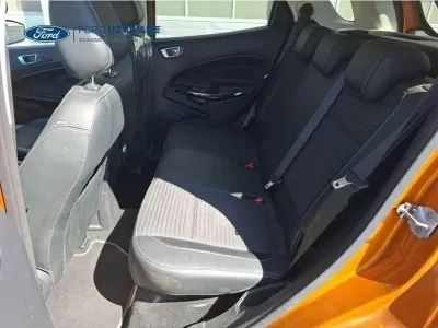 POMARAŃCZOWY SUV FORD ECOSPORT z 2018 r., DIESEL, skrzynia biegów MANUALNA 92KM, zdjęcie 11 z 26