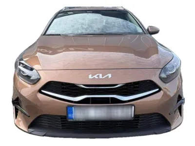 BRĄZOWY KOMBI KIA CEED z 2022 r., BENZYNA, skrzynia biegów MANUALNA 118KM, zdjęcie 13 z 28