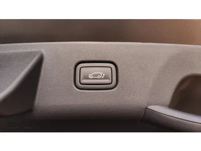 BEŻOWY SUV KIA SELTOS z 2026 r., BENZYNA, skrzynia biegów AUTOMATYCZNA 180KM, zdjęcie 8 z 19
