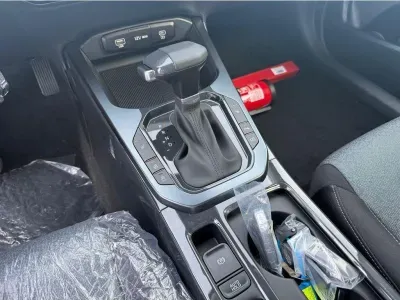SREBRNY SUV KIA XCEED z 2026 r., BENZYNA, skrzynia biegów AUTOMATYCZNA 110KM, zdjęcie 2 z 22
