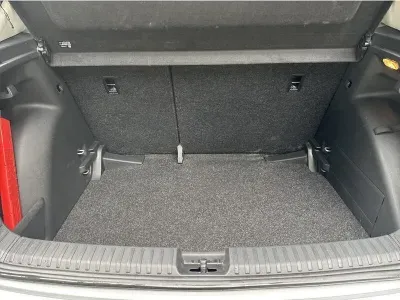 SREBRNY HATCHBACK SKODA FABIA z 2024 r., BENZYNA, skrzynia biegów MANUALNA 116KM, zdjęcie 4 z 19
