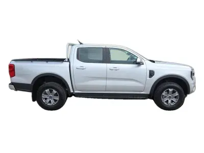 SREBRNY SUV FORD RANGER z 2024 r., DIESEL, skrzynia biegów AUTOMATYCZNA 125KM, zdjęcie 17 z 25