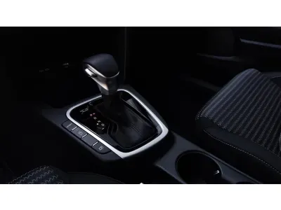 BIAŁY CROSSOVER KIA XCEED z 2026 r., BENZYNA, skrzynia biegów AUTOMATYCZNA 150KM, zdjęcie 14 z 18