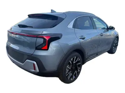 SREBRNY SUV KIA XCEED z 2026 r., BENZYNA, skrzynia biegów AUTOMATYCZNA 110KM, zdjęcie 21 z 22