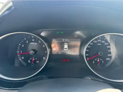 NIEBIESKI KOMBI KIA CEED z 2024 r., BENZYNA, skrzynia biegów AUTOMATYCZNA 103KM, zdjęcie 4 z 20