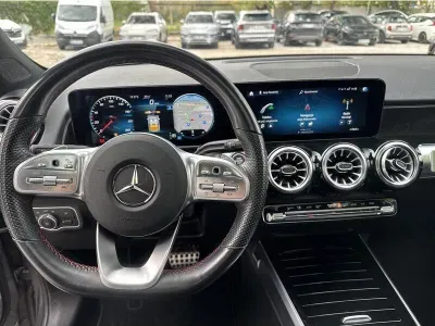 SZARY SUV MERCEDES CLASE GLB z 2053 r., BENZYNA, skrzynia biegów AUTOMATYCZNA 224KM, zdjęcie 10 z 19