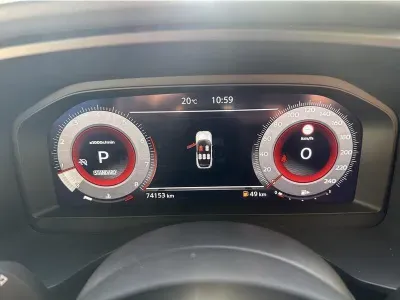 CZARNY SUV NISSAN QASHQAI z 2022 r., BENZYNA, skrzynia biegów AUTOMATYCZNA 158KM, zdjęcie 4 z 19