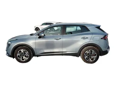 SREBRNY SUV KIA SPORTAGE z 2023 r., BENZYNA, skrzynia biegów AUTOMATYCZNA 110KM, zdjęcie 4 z 24