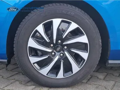 NIEBIESKI HATCHBACK FORD FOCUS z 2023 r., BENZYNA, skrzynia biegów MANUALNA 92KM, zdjęcie 16 z 28