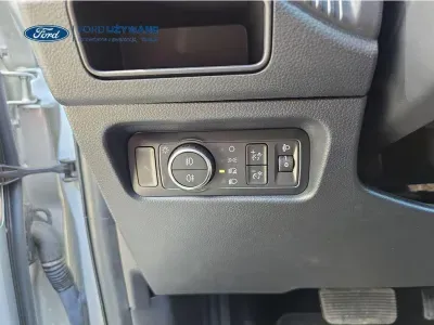 SREBRNY SUV FORD RANGER z 2024 r., DIESEL, skrzynia biegów AUTOMATYCZNA 125KM, zdjęcie 20 z 25