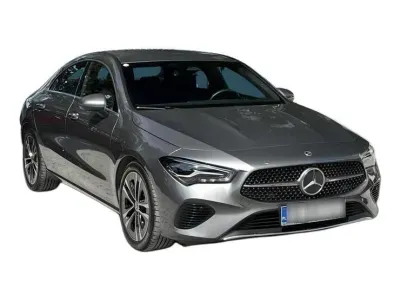 SZARY SEDAN MERCEDES CLASE CLA z 2023 r., BENZYNA, skrzynia biegów AUTOMATYCZNA 150KM, zdjęcie 11 z 18