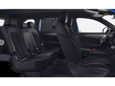 NIEBIESKI KOMBI SKODA KODIAQ z 2026 r., BENZYNA, skrzynia biegów AUTOMATYCZNA 265KM, zdjęcie 2 z 4