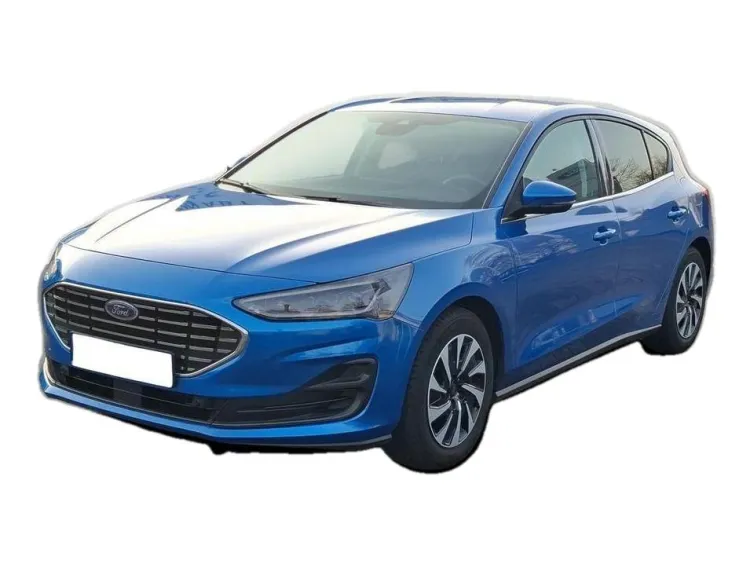 NIEBIESKI HATCHBACK FORD FOCUS z 2023 r., BENZYNA, skrzynia biegów MANUALNA 92KM, zdjęcie główne