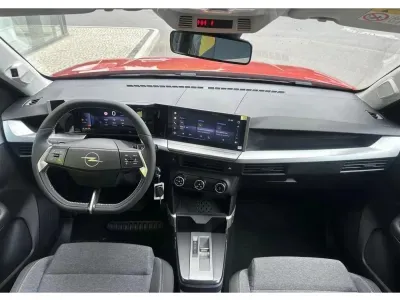 POMARAŃCZOWY SUV OPEL FRONTERA z 2026 r., HYBRYDA/BENZYNA, skrzynia biegów AUTOMATYCZNA 110KM, zdjęcie 7 z 8